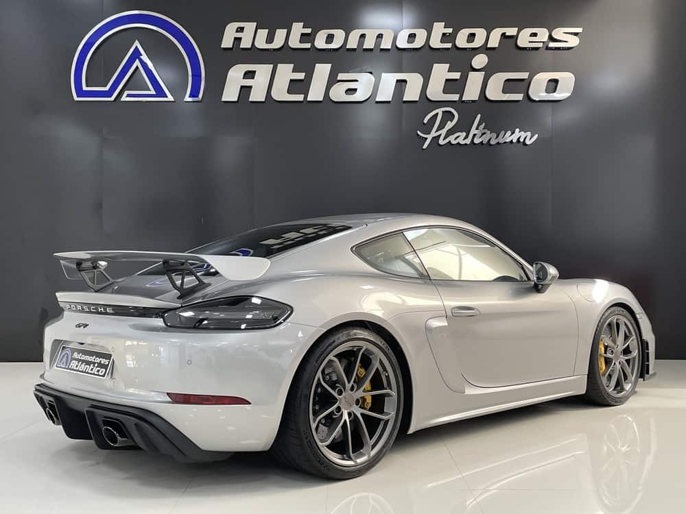Porsche GT4 Cayman alerón trasero